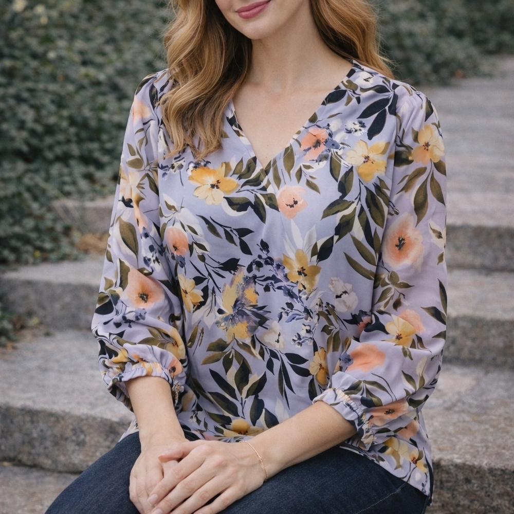 Like New Suzy Shier Floral Blouse Spring Colors S/M